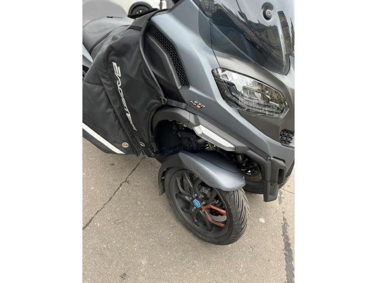 PIAGGIO MP3 530 HPE EXCLUSIVE