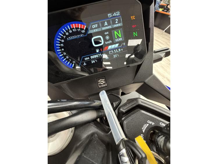 SUZUKI V-STROM 800SE