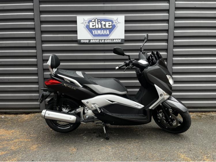 YAMAHA X-MAX 250 IRON