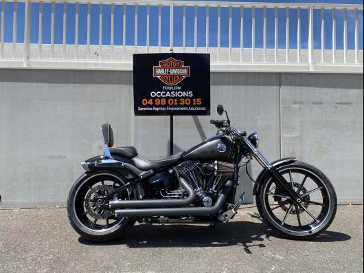 HARLEY-DAVIDSON SOFTAIL BREAKOUT 1690