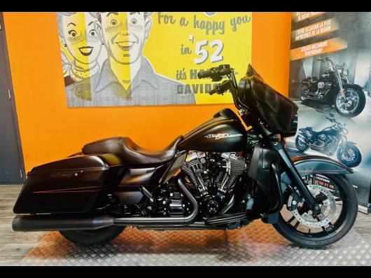HARLEY-DAVIDSON TOURING STREET GLIDE 1690 SPECIAL