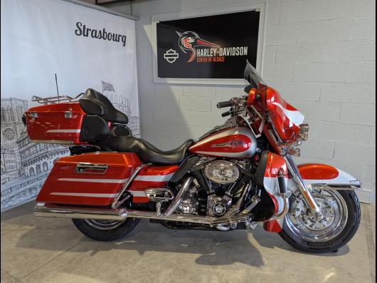 HARLEY-DAVIDSON TOURING ELECTRA GLIDE 1800 ULTRA CVO