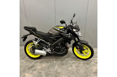 YAMAHA MT-125