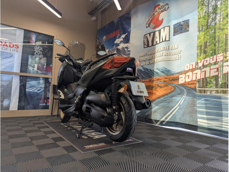 YAMAHA XMAX 125 TECH MAX GARANTIE 1 AN 