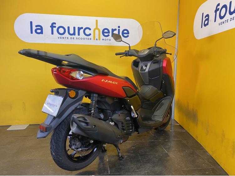 YAMAHA NMAX 125