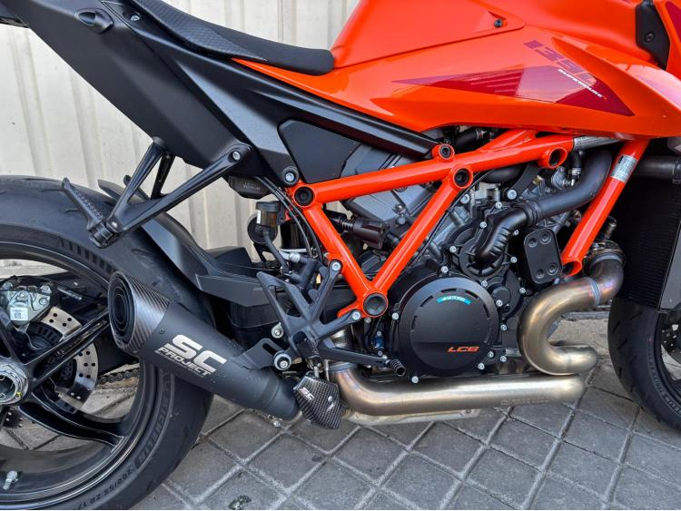 KTM 1390 SUPER DUKE R TECH PACK SC PROJECT 
