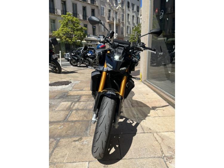 YAMAHA MT-09 SP
