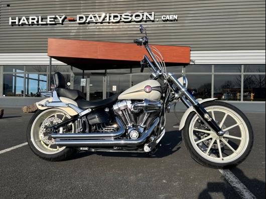 HARLEY-DAVIDSON SOFTAIL BREAKOUT 1690