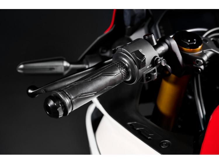 YAMAHA YZF-R3