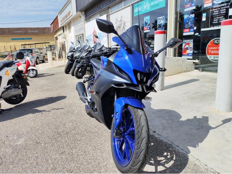 YAMAHA YZF 125 R ABS