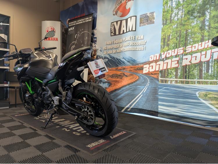 KAWASAKI Z650 GARANTIE CONSTRUCTEUR AVRIL 2028