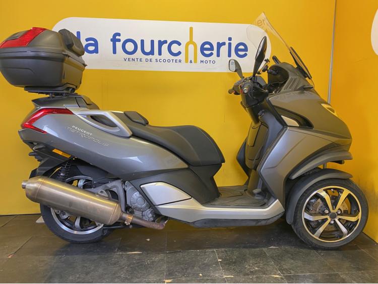 PEUGEOT METROPOLIS 400