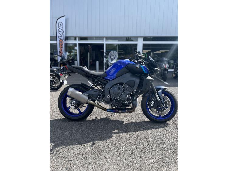 YAMAHA MT-10