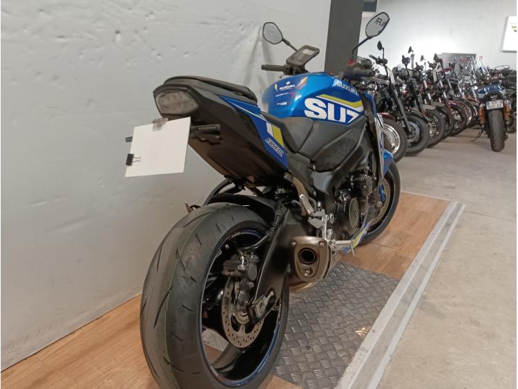 SUZUKI GSX-S 950