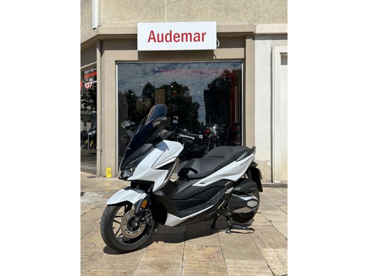 HONDA NSS FORZA 350