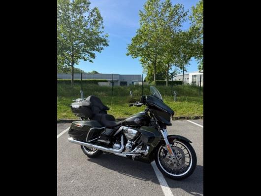 HARLEY-DAVIDSON TOURING ULTRA LIMITED 1868 
