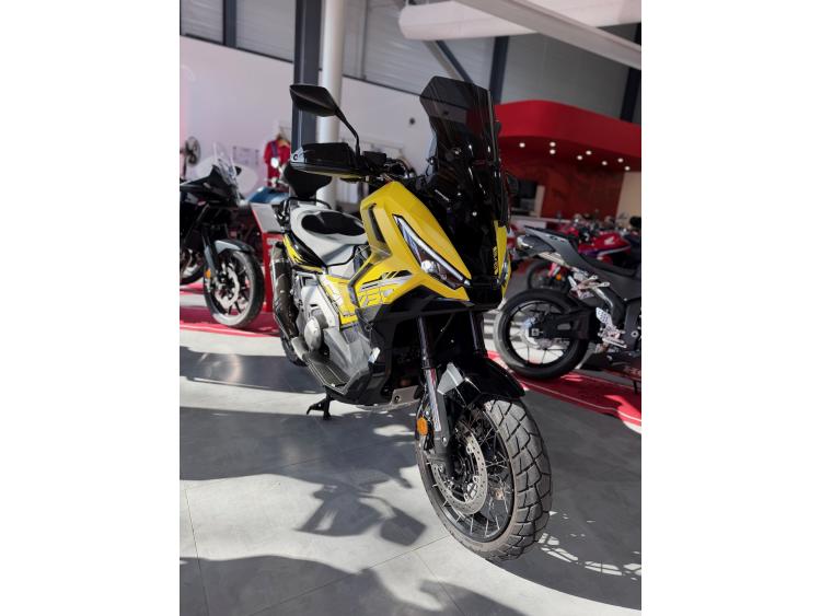 HONDA X-ADV 750 Special Edition