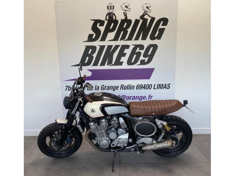 YAMAHA XJR 1300