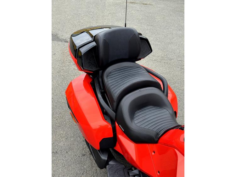 CAN-AM SPYDER F3 1330 LIMITED canam ltd f3t s can am
