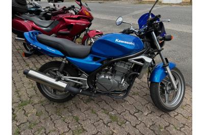 KAWASAKI ER-5