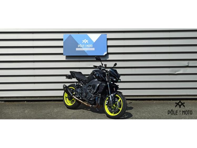 YAMAHA MT-10