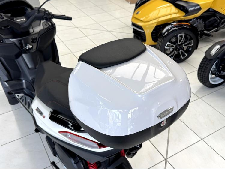 PIAGGIO MP3 400 LT SPORT 2026 touring 300 500 530 cv3