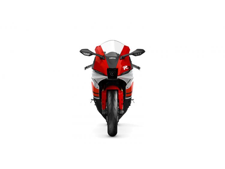 YAMAHA R9 - 70 TH