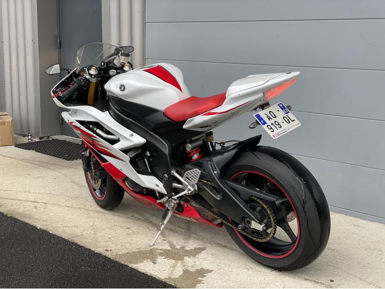 YAMAHA YZF-R6