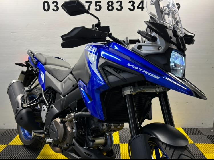 SUZUKI DL 1050 V-STROM SPORT EXPLORER