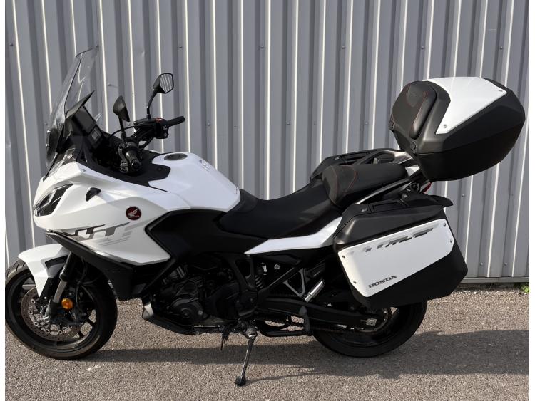HONDA NT 1100 DCT