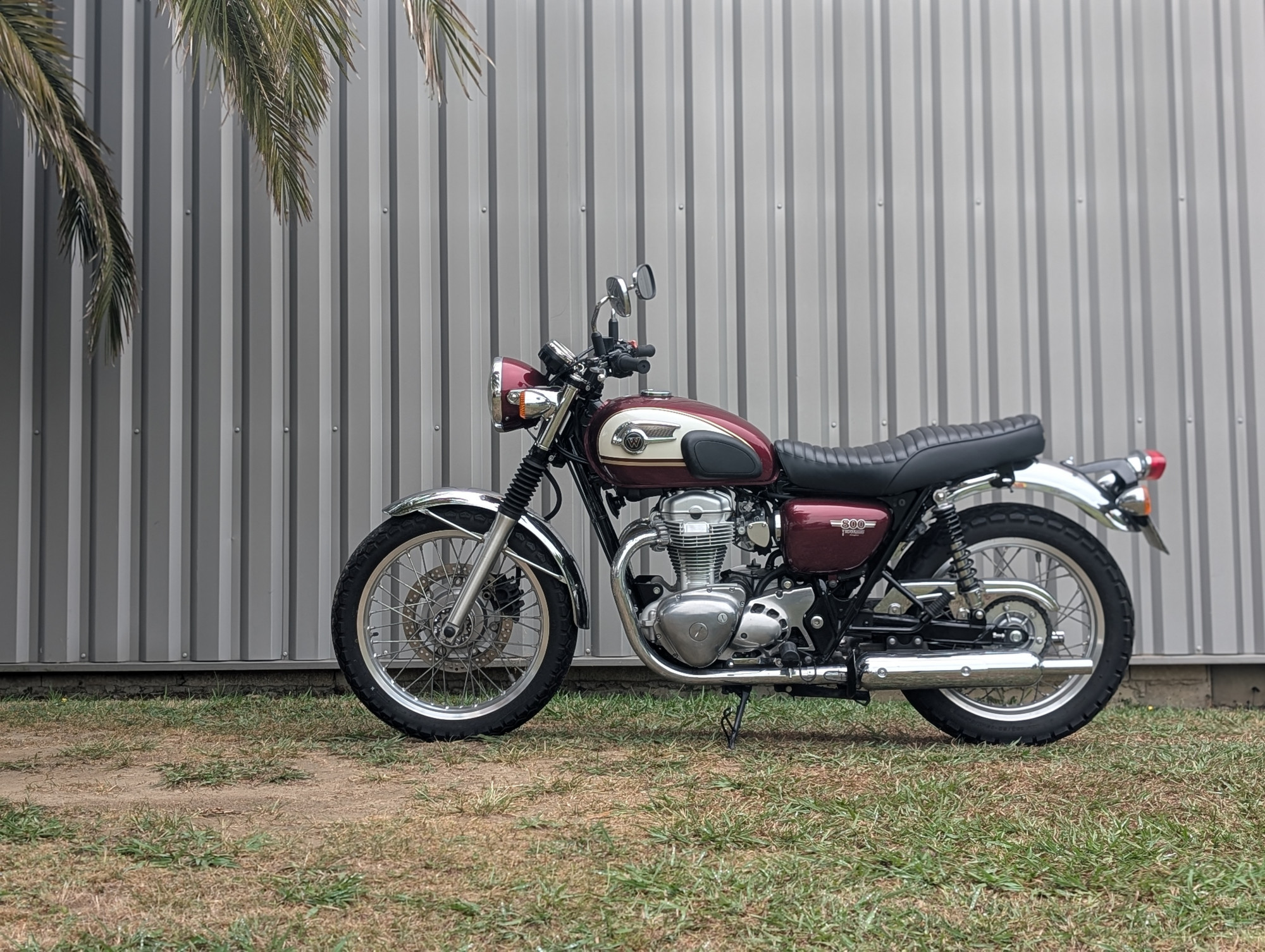 KAWASAKI W 800