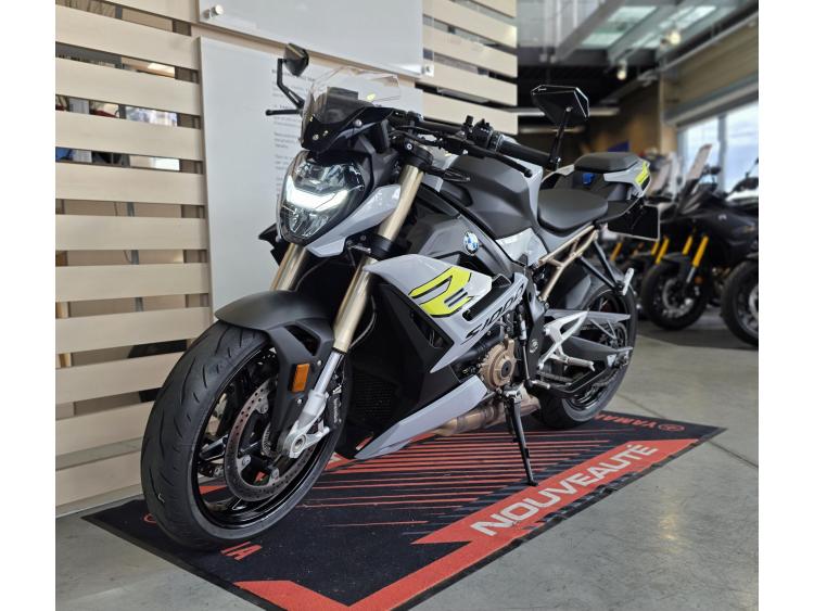 BMW S 1000 R FINITION PRO