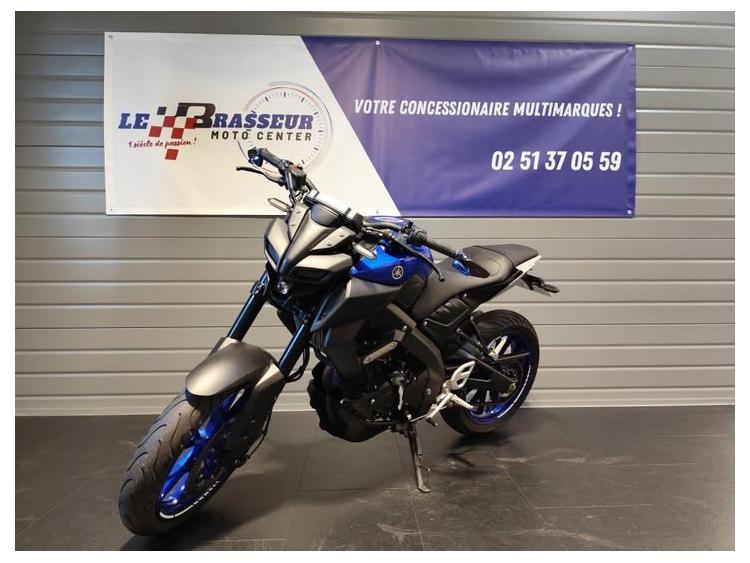 YAMAHA MT-125