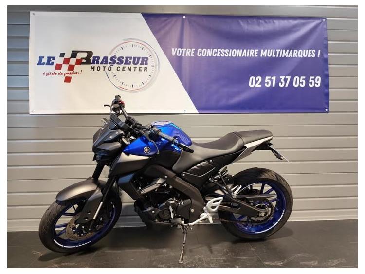 YAMAHA MT-125