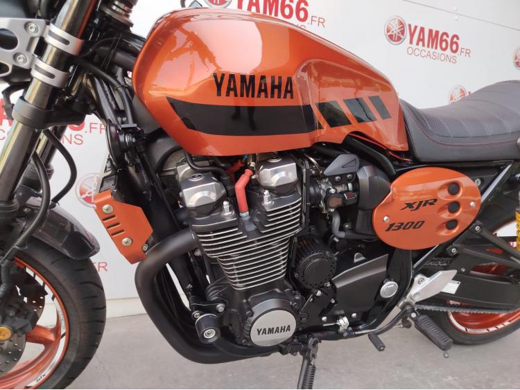 YAMAHA XJR 1300