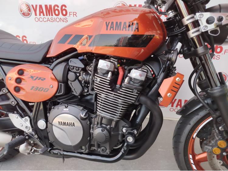 YAMAHA XJR 1300