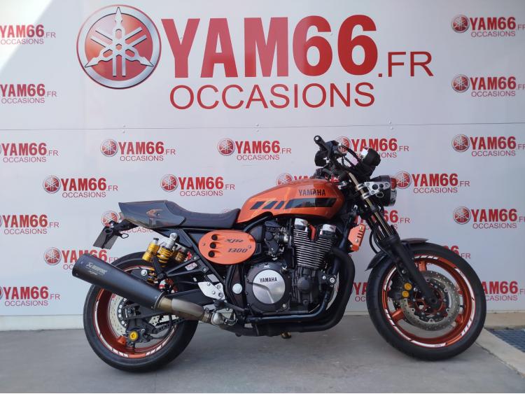YAMAHA XJR 1300