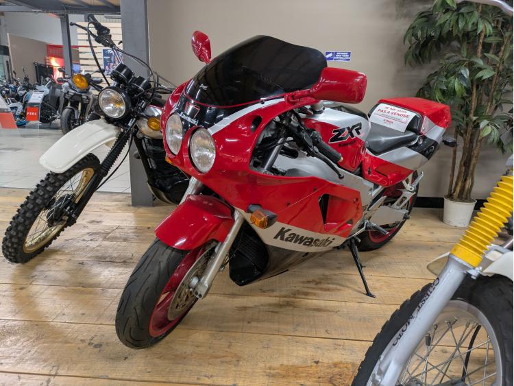 KAWASAKI ZXR 750 STINGER H2