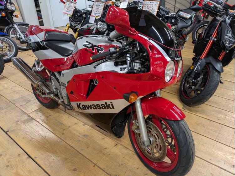 KAWASAKI ZXR 750 STINGER H2