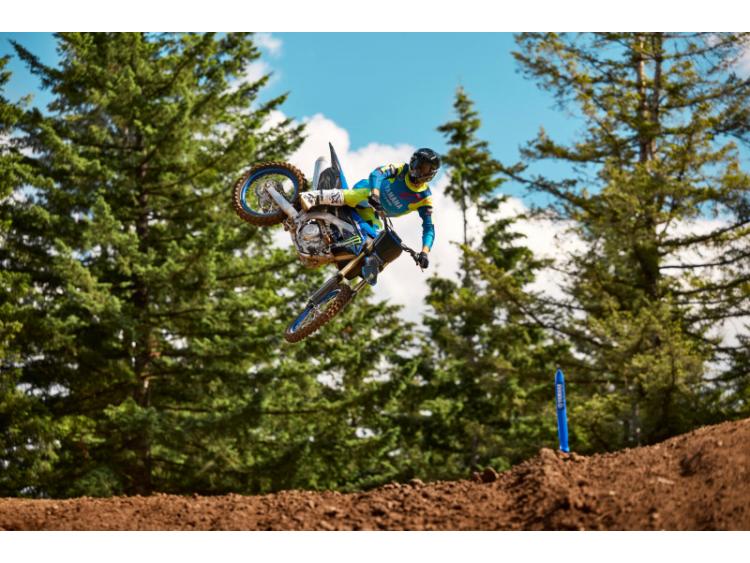 YAMAHA YZ450F MONSTER ENERGY