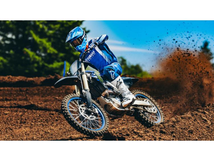 YAMAHA YZ450F MONSTER ENERGY