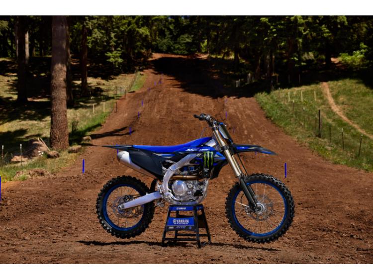 YAMAHA YZ450F MONSTER ENERGY