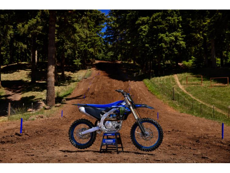 YAMAHA YZ450F MONSTER ENERGY