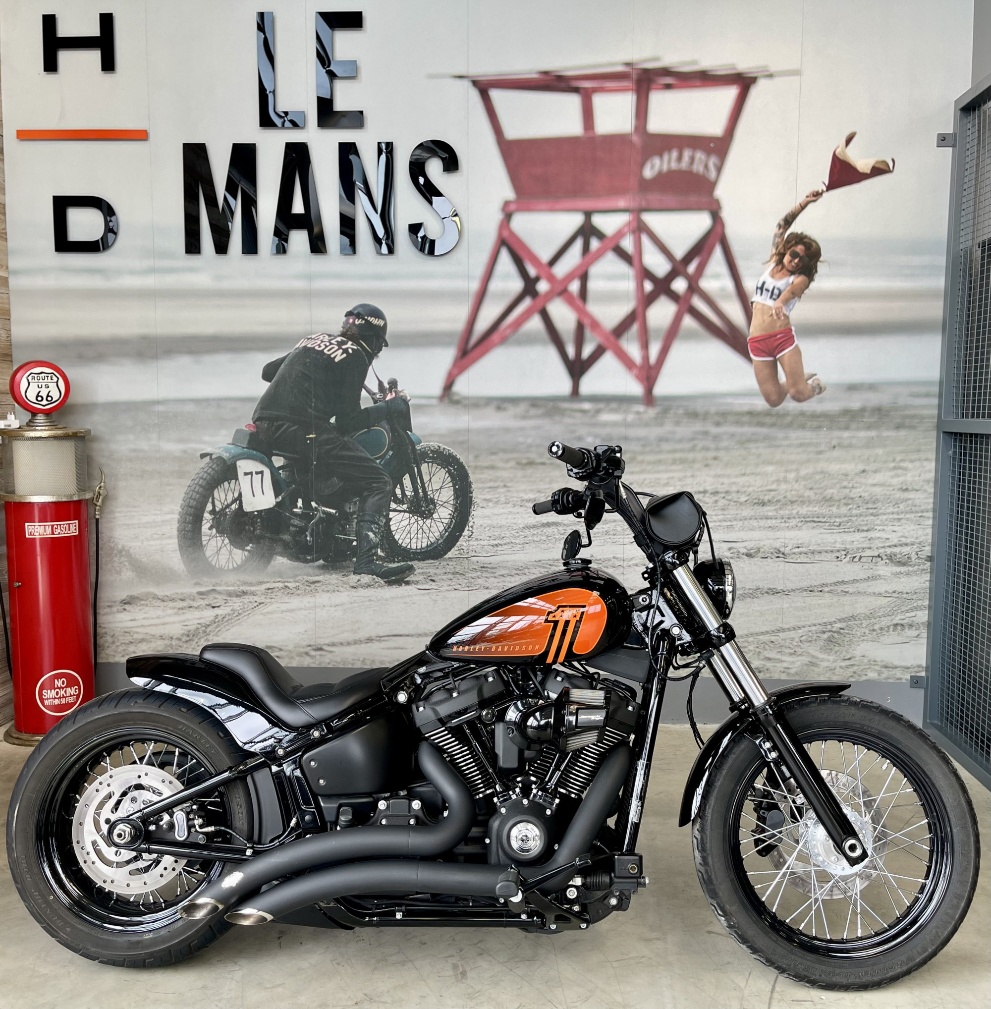 HARLEY-DAVIDSON SOFTAIL STREET BOB 1868