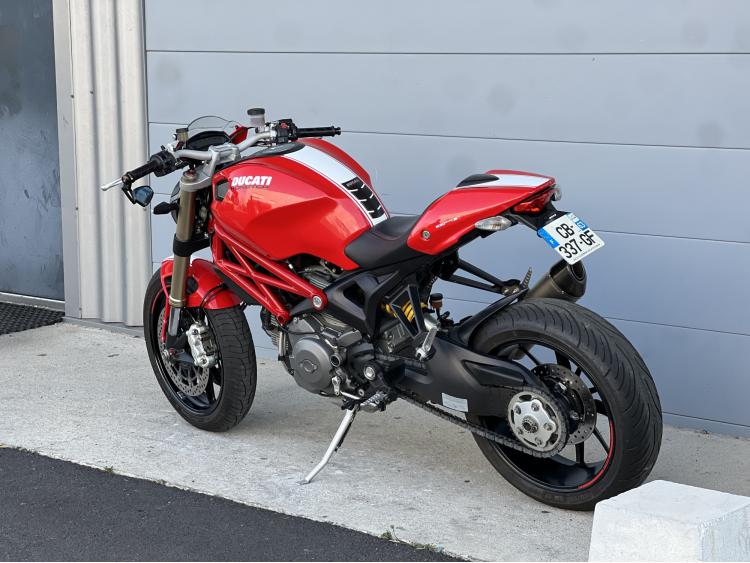DUCATI MONSTER 1100 EVO 