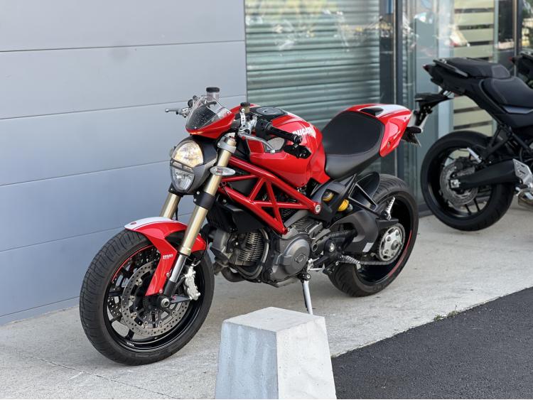 DUCATI MONSTER 1100 EVO 