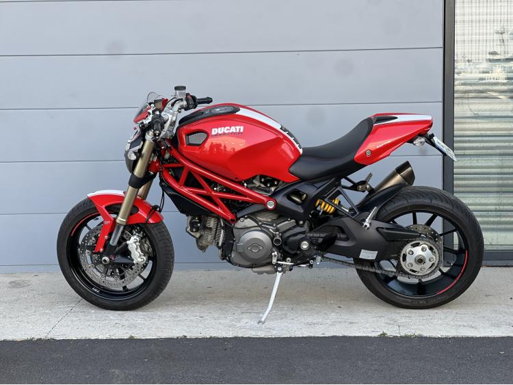 DUCATI MONSTER 1100 EVO 