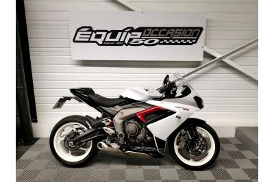 TRIUMPH 	DAYTONA 660