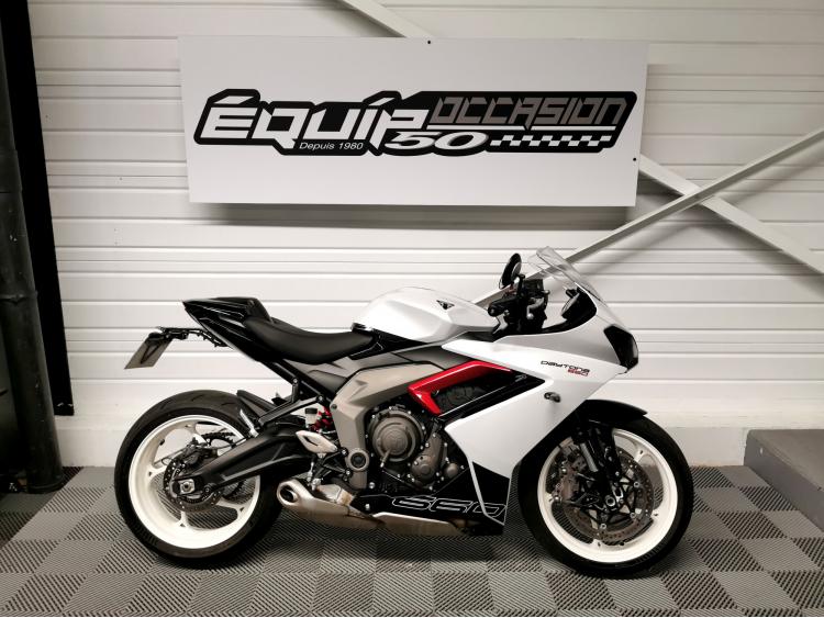 TRIUMPH DAYTONA 660 - Eligible au permis A2