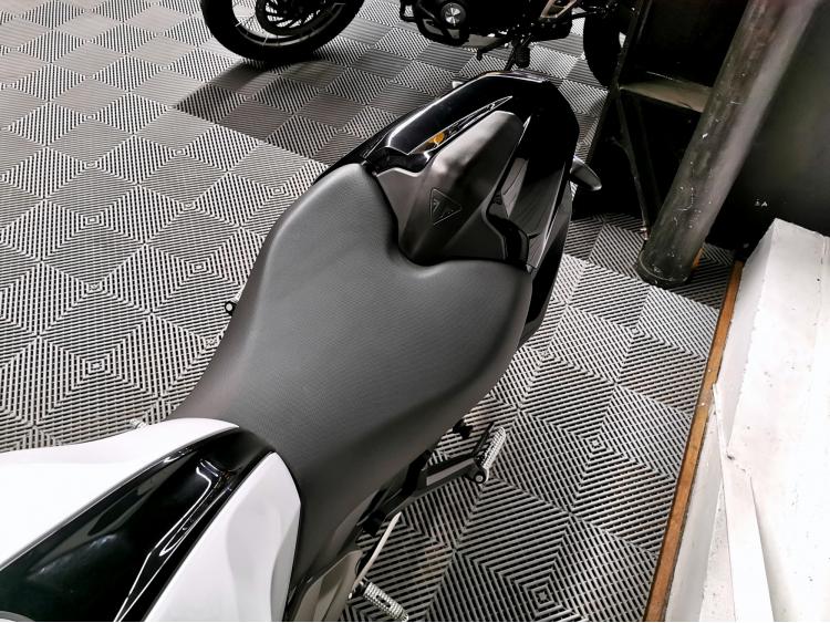 TRIUMPH DAYTONA 660 - Eligible au permis A2